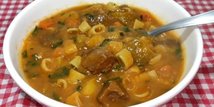 Sopa de carne para 2 pessoas